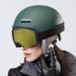 2024 Pine Green 女模配戴圖002 (1)